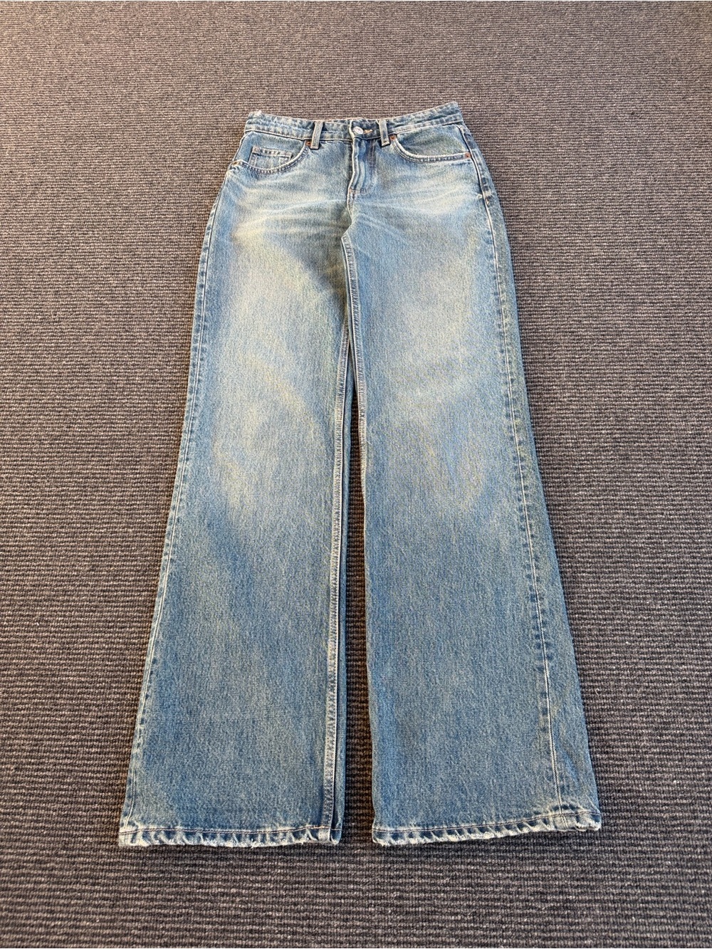 Zara Faded Light high raise Blue Wide-Leg Jeans 24